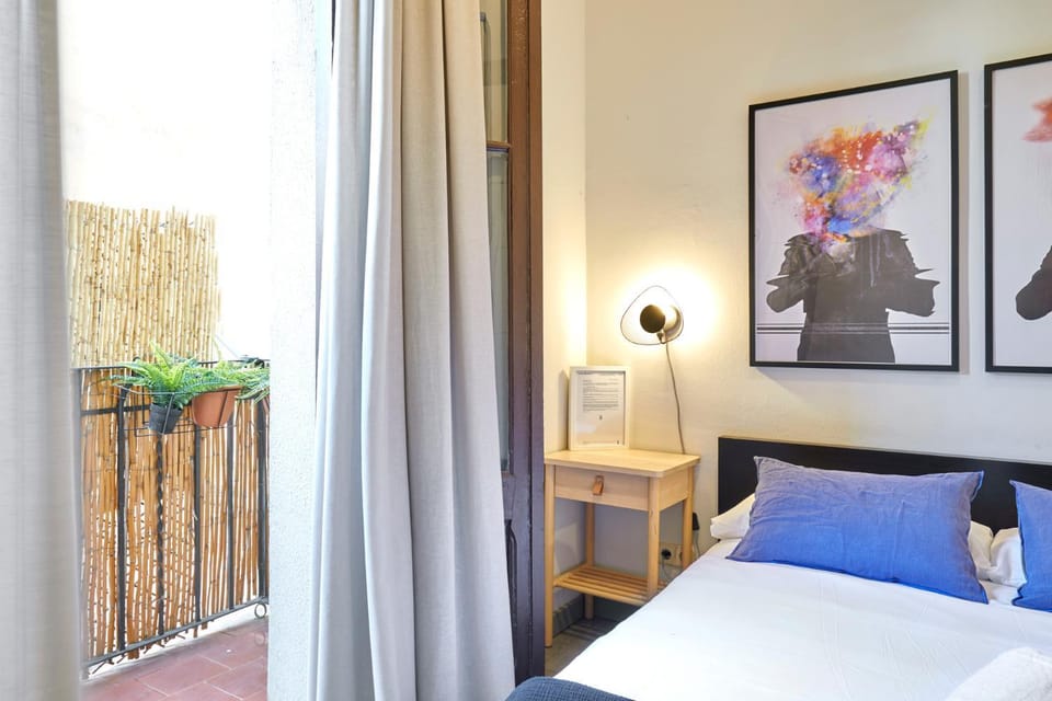 "La Rotonda" - Maison Piñata Apartment Apartment in Barcelona