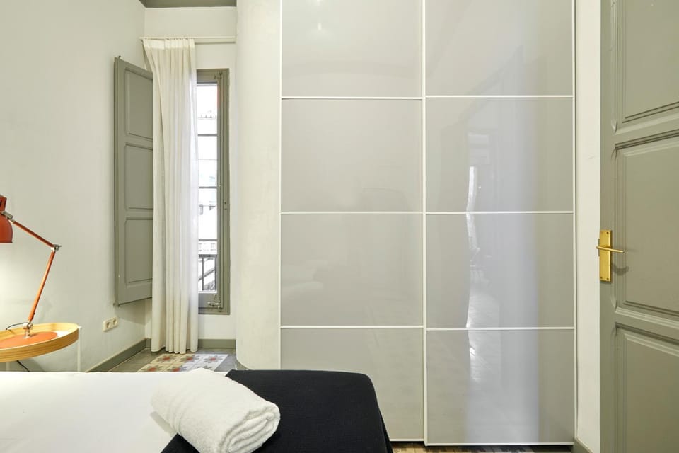 "La Rotonda" - Maison Piñata Apartment Apartment in Barcelona