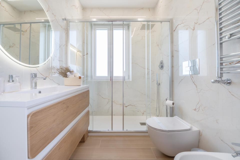 Shower, Toilet, Bathroom, bidet