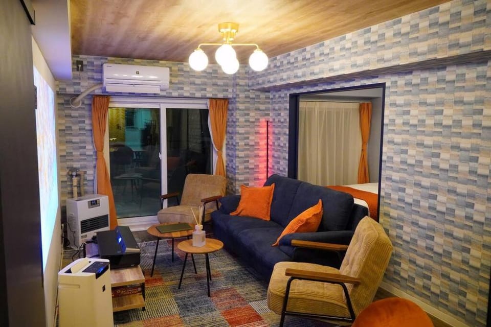 TV and multimedia, Living room, Seating area, heating
