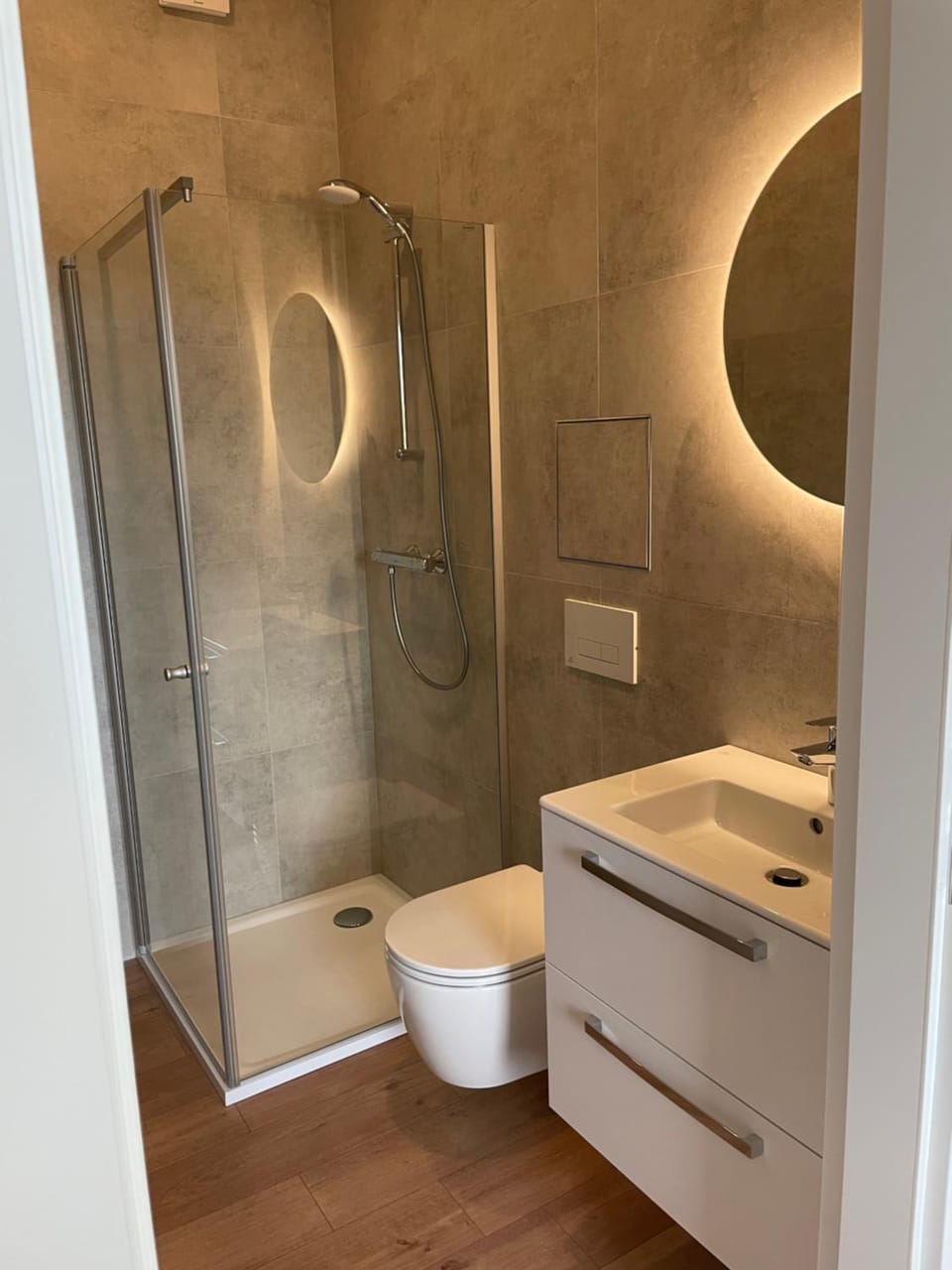 Shower, Bathroom