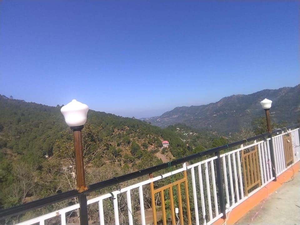 View (from property/room), Balcony/Terrace, Mountain view