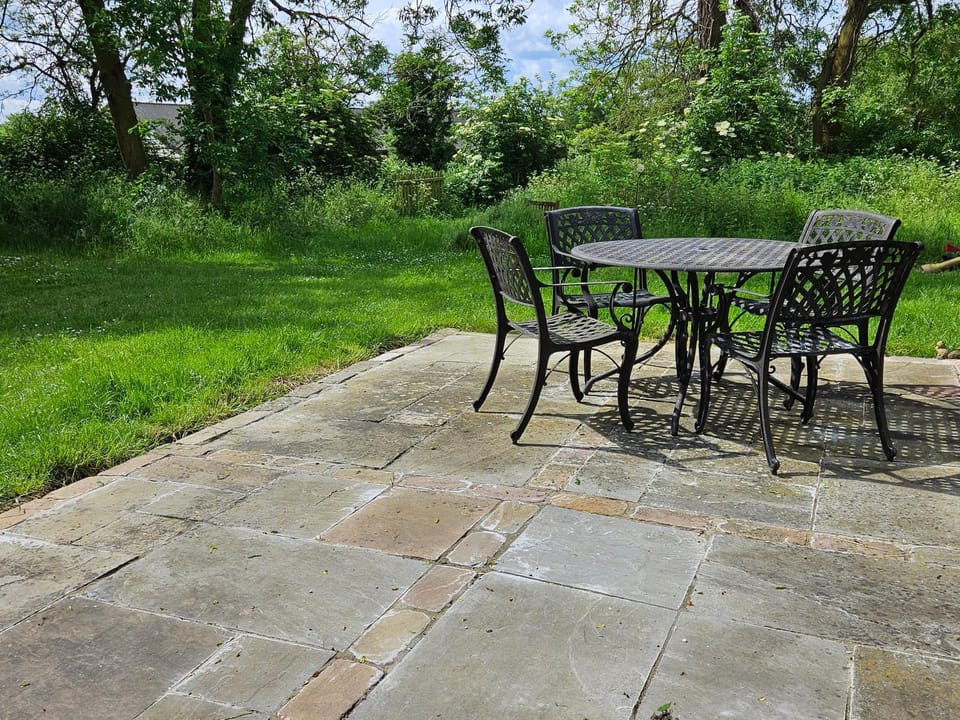 Lily's Cottage Suffolk Sleeps 2 with Pets House in Mid Suffolk District