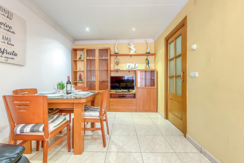 TV and multimedia, Dining area