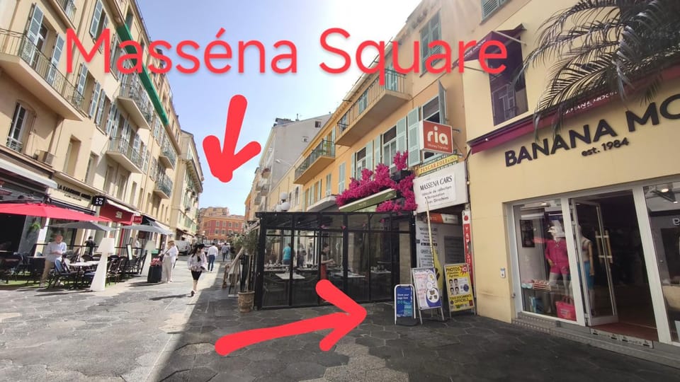 Neighbourhood, Street view, Location