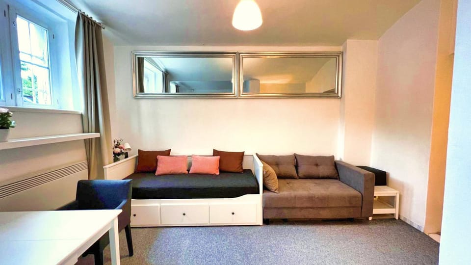 Bed, Living room, Lounge or bar, Bedroom