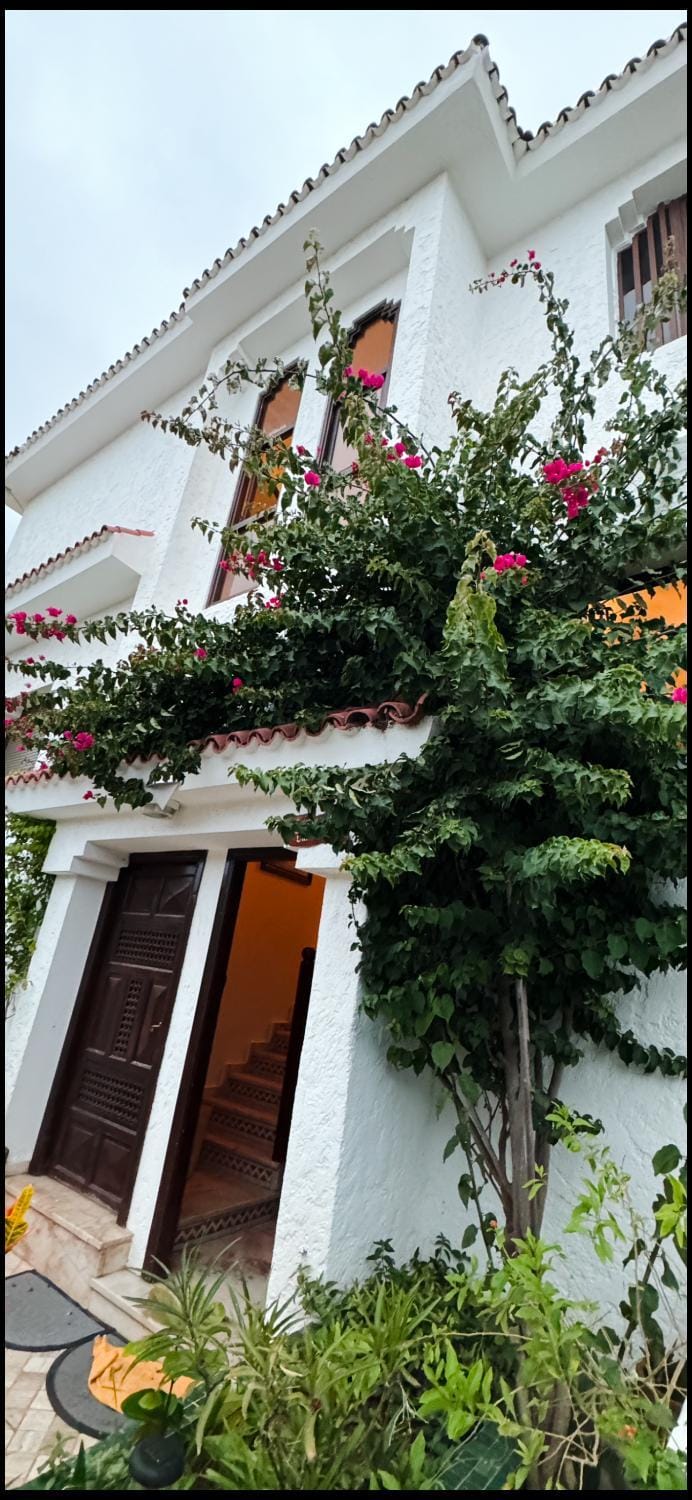 Villa Taroub avec piscine et vue sur mer Villa in Rabat-Salé-Kénitra