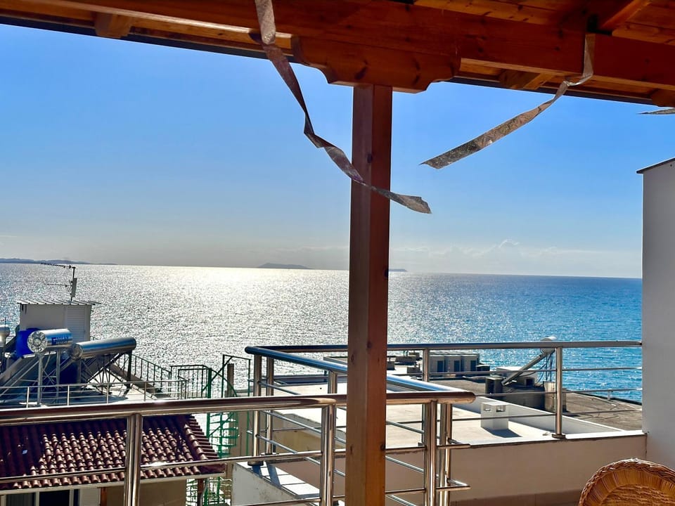 Wave n' Sea Apartment Apartment in Sarandë
