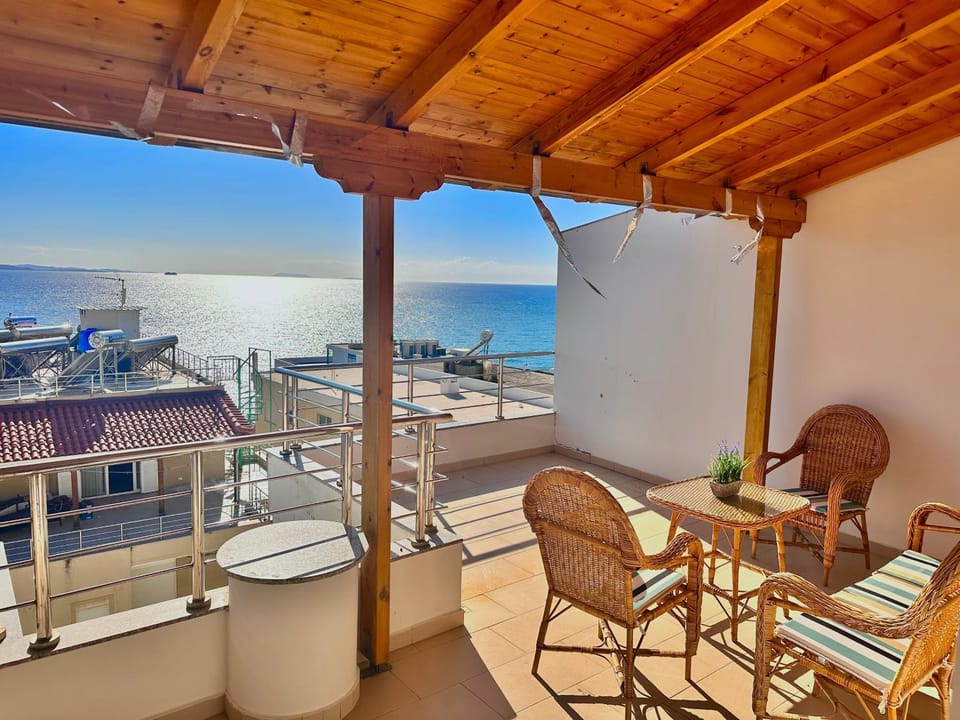 Wave n' Sea Apartment Apartment in Sarandë
