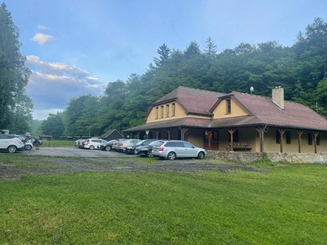 Property building, Parking