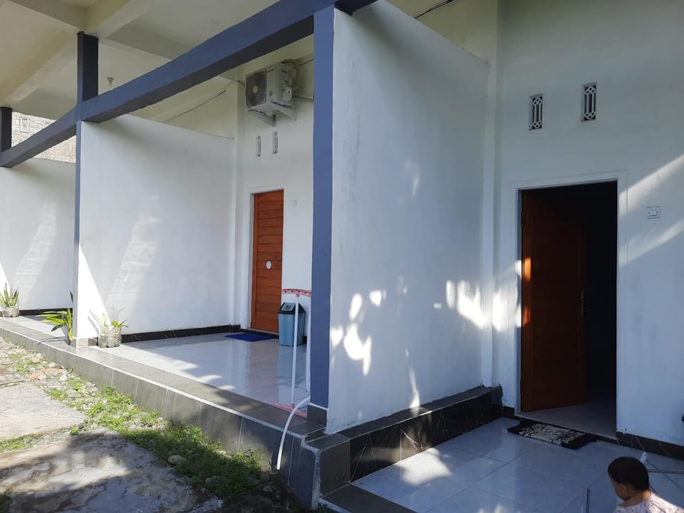 Ayunda Stay & Hostel Hotel in Pekutatan