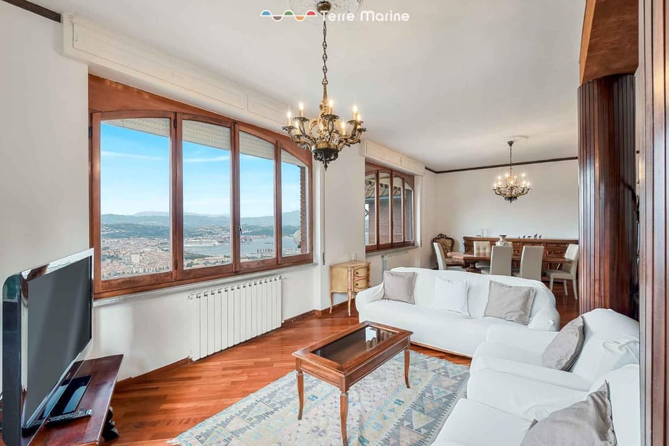 La Perla sul Golfo, Terre Marine Apartment in La Spezia