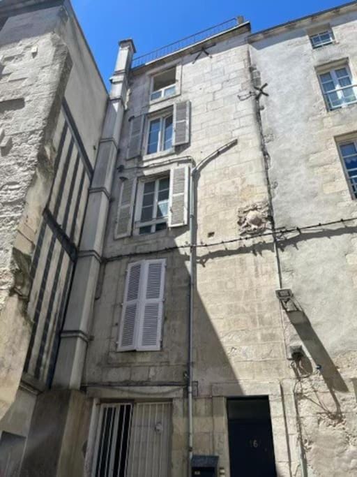 Superbe appartement vieux port de La Rochelle EMPLACEMENT IDEAL WIFI Apartment in La Rochelle