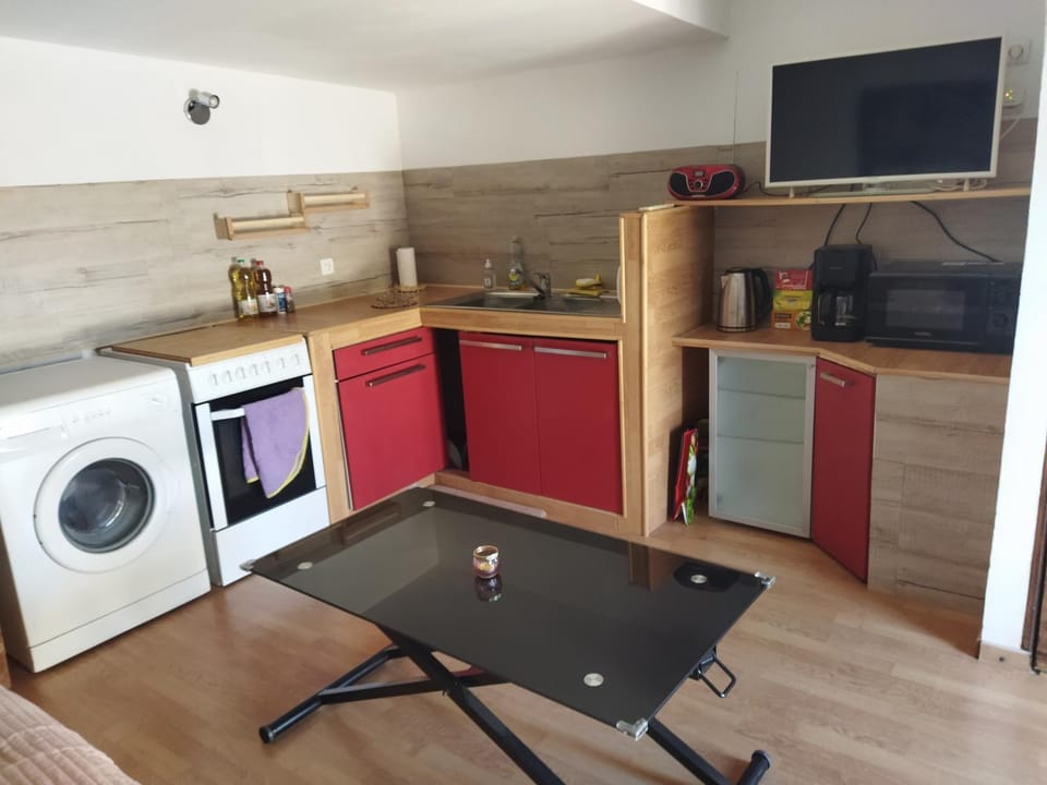 vero tony Apartment in Occitanie