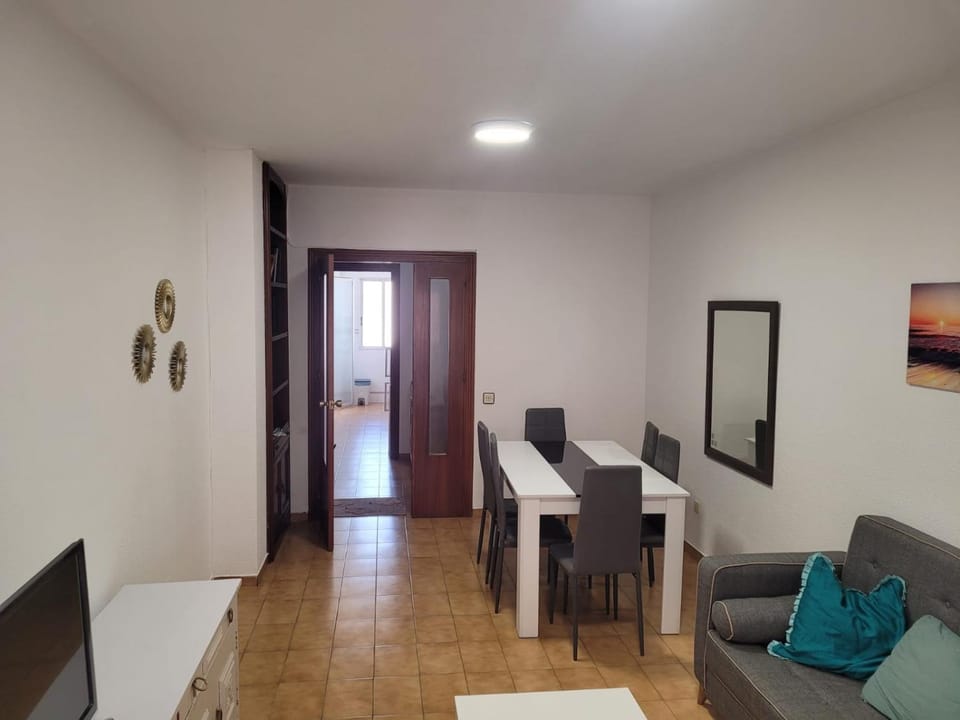 Apartamento Montserrat Apartment in Almería