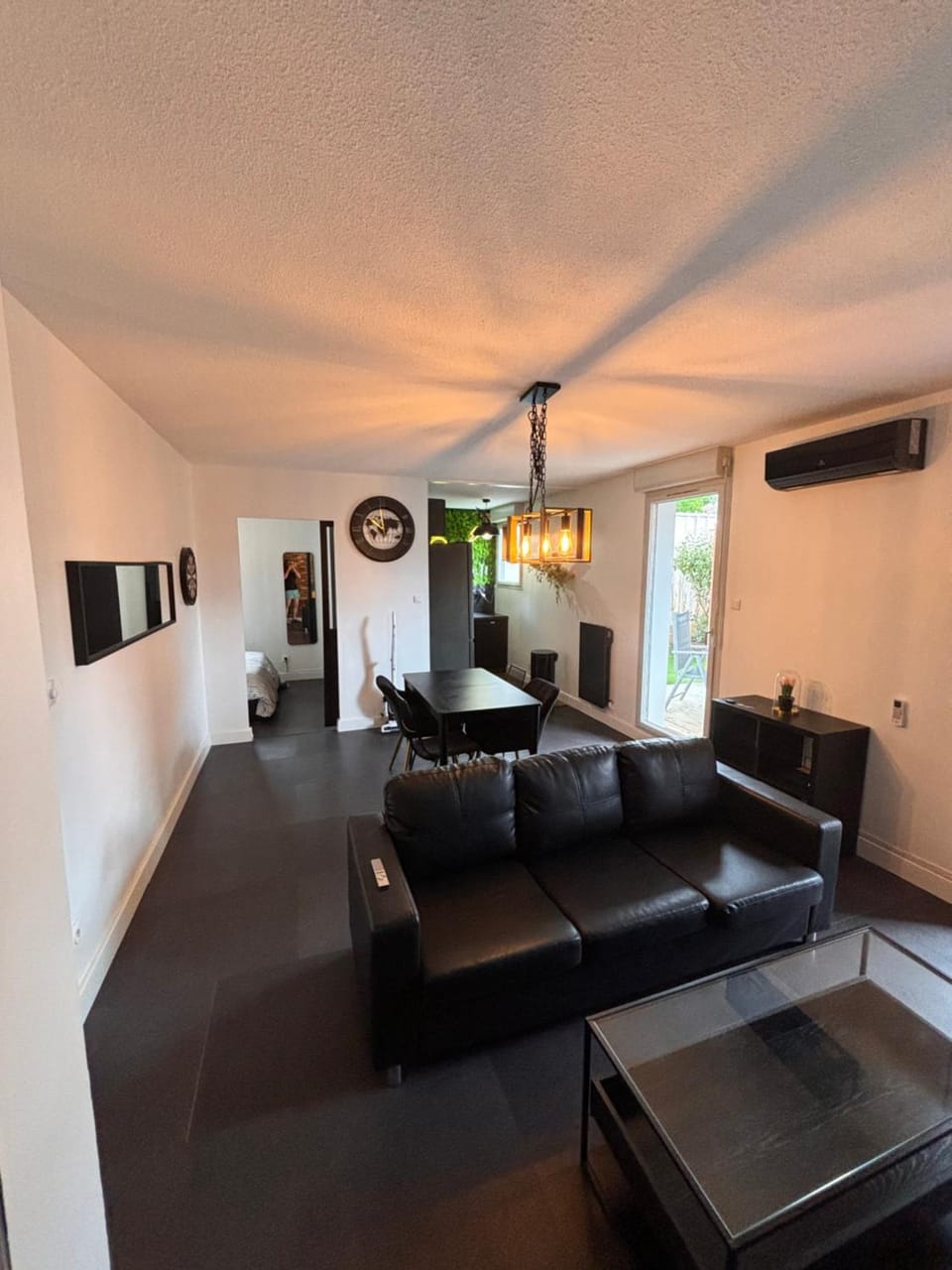 Communal lounge/ TV room, Living room
