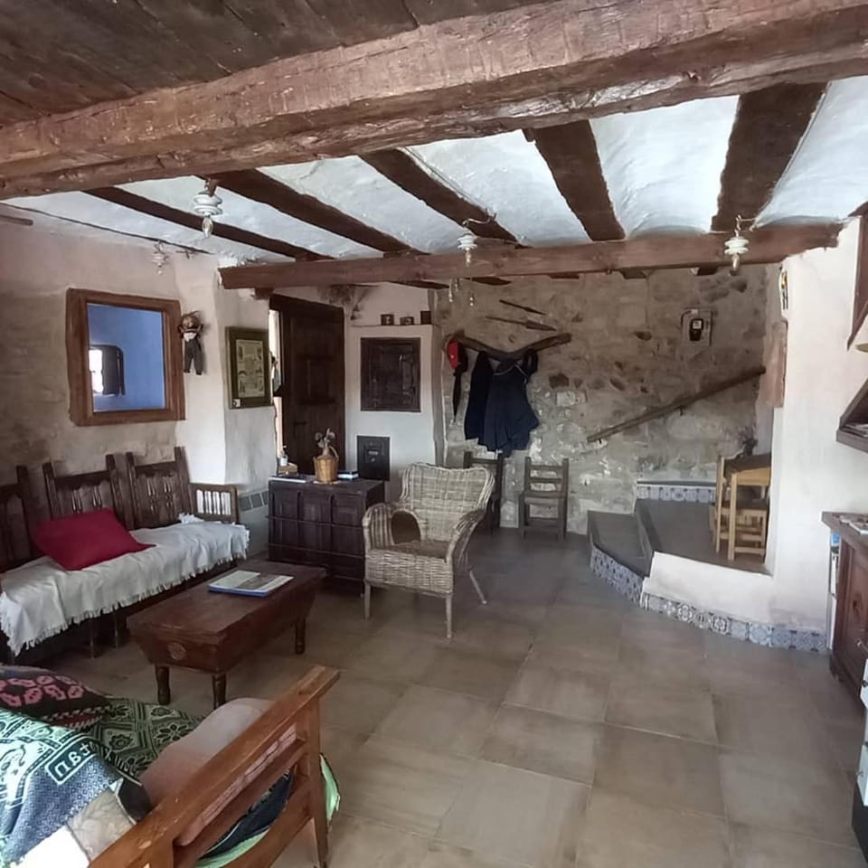 Mirador de las Tejadas Country House in Valencian Community