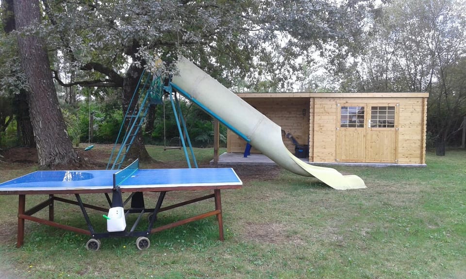 Children play ground, Table tennis