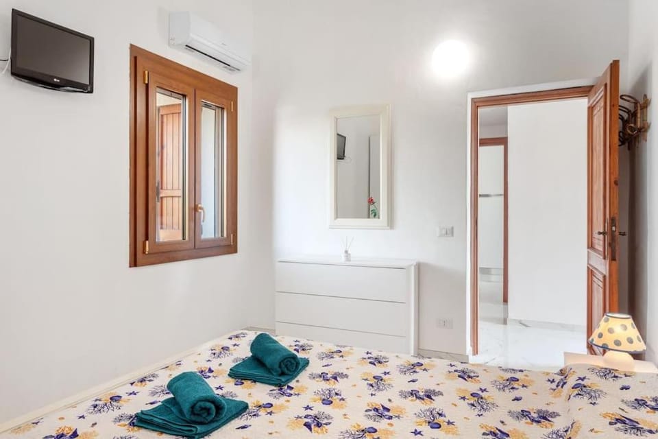 Cro'Home -beaches in 5 minutes- Villa in Sardinia
