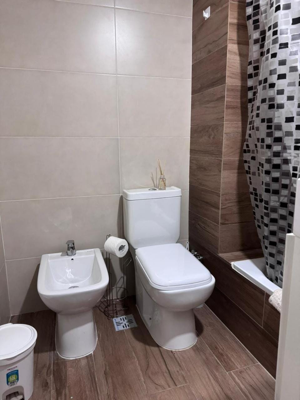 Shower, Bathroom, bidet