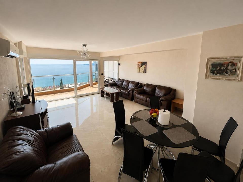 Penthouse Bečići Apartament Apartment in Budva Municipality