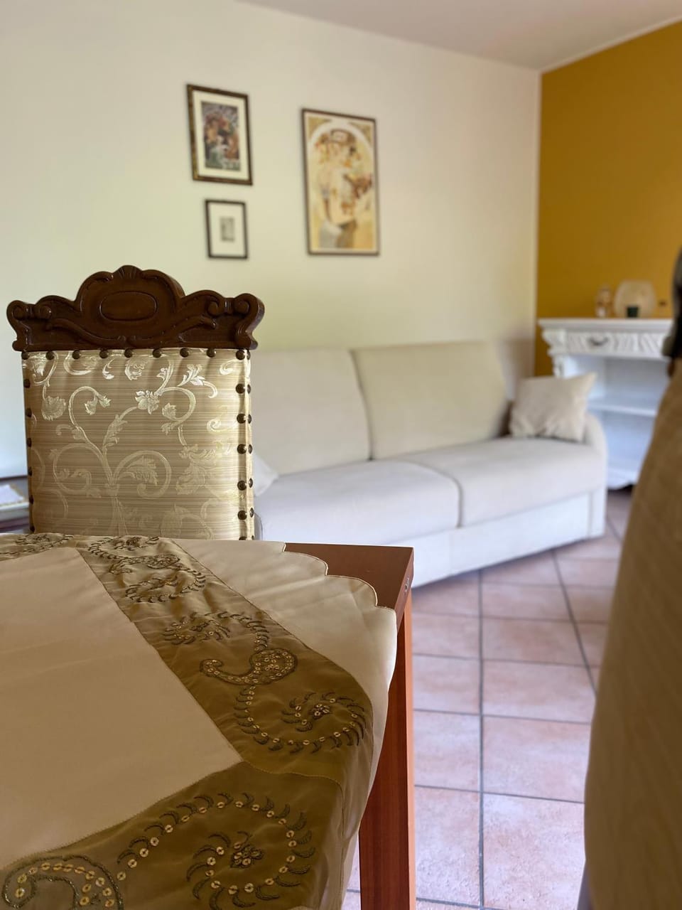 Seating area