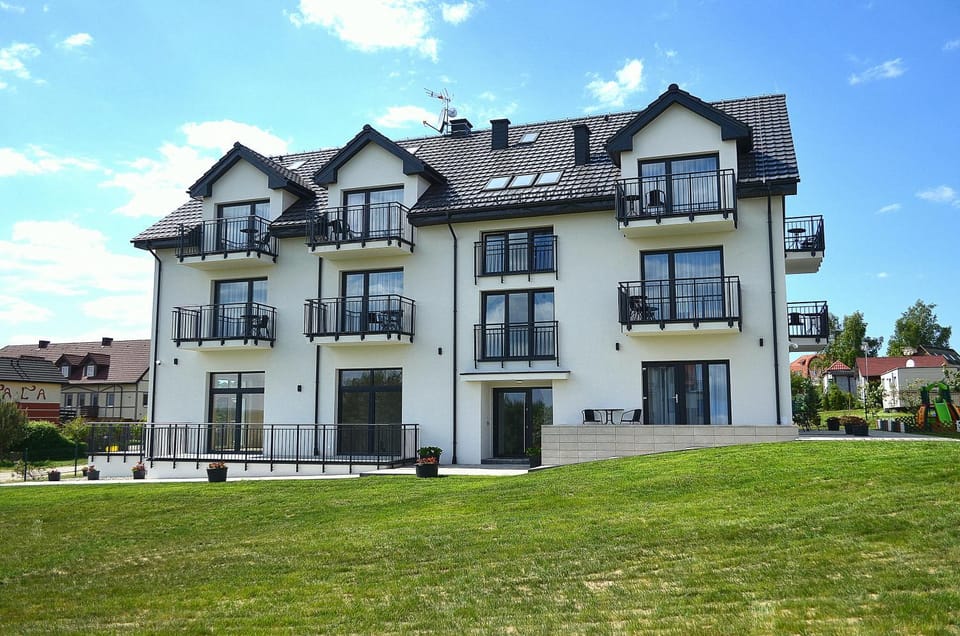 Property building, Garden view