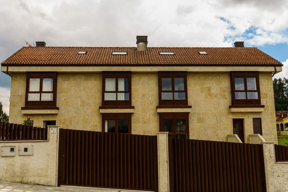 Casa Bela II House in Galicia