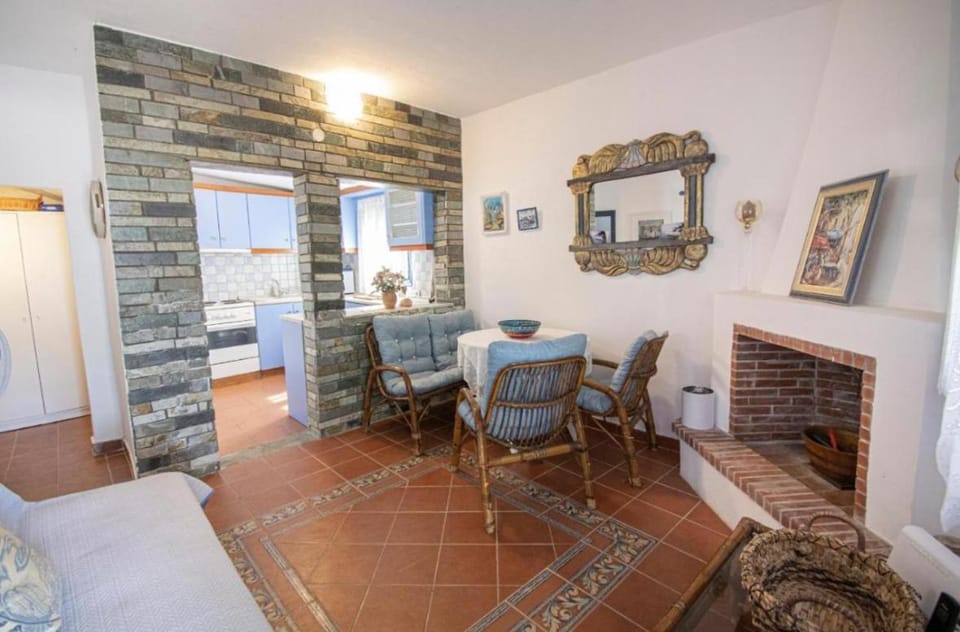 Cycladic stone house by the sea House in Halkidiki