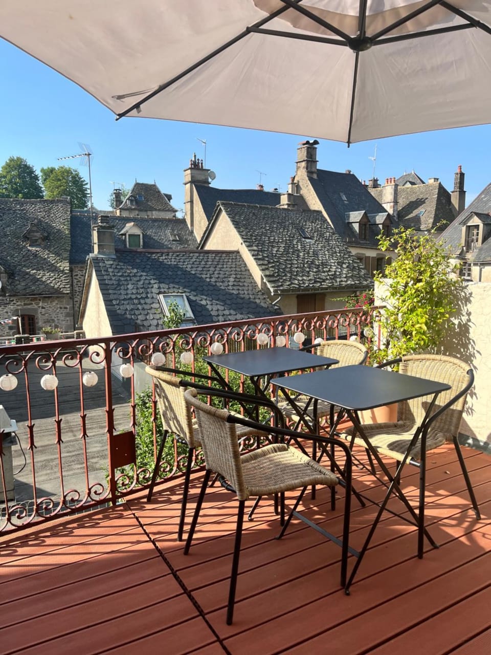 Hôtel Restaurant Le Beffroi Hotel in Auvergne-Rhône-Alpes