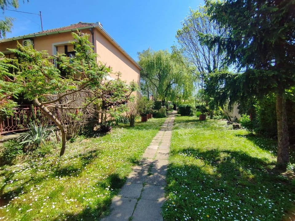 Smestaj VELjKOVIC Apartment in Vojvodina