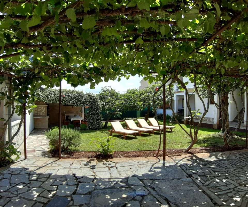 Apartments Vidović Apartment in Istria County