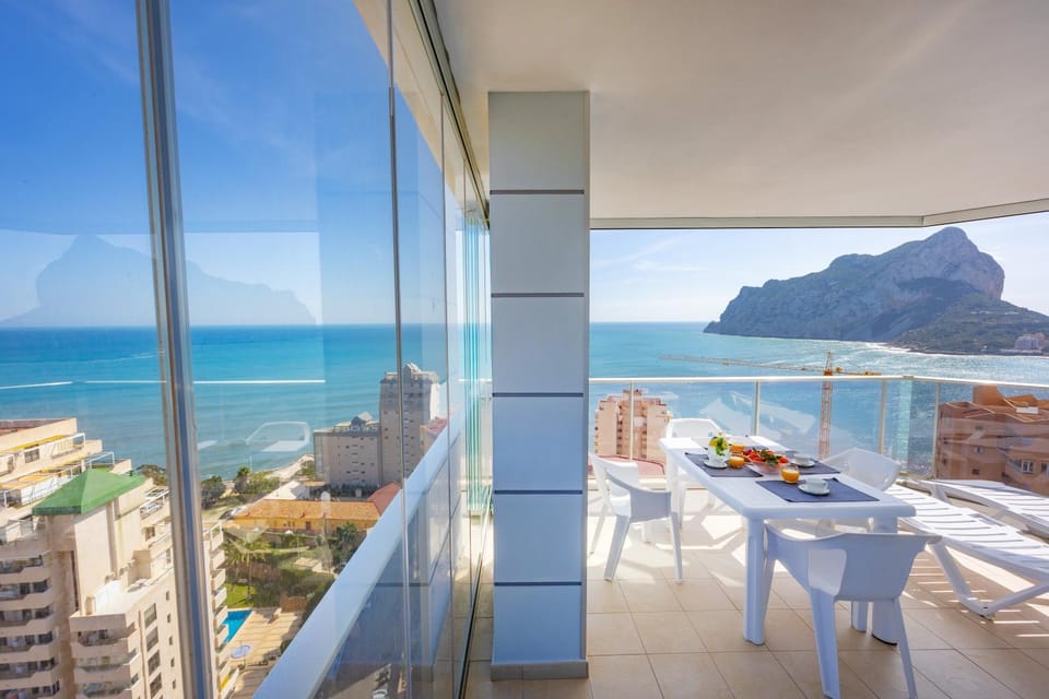 Balcony/Terrace, Decorative detail, Mountain view, Sea view