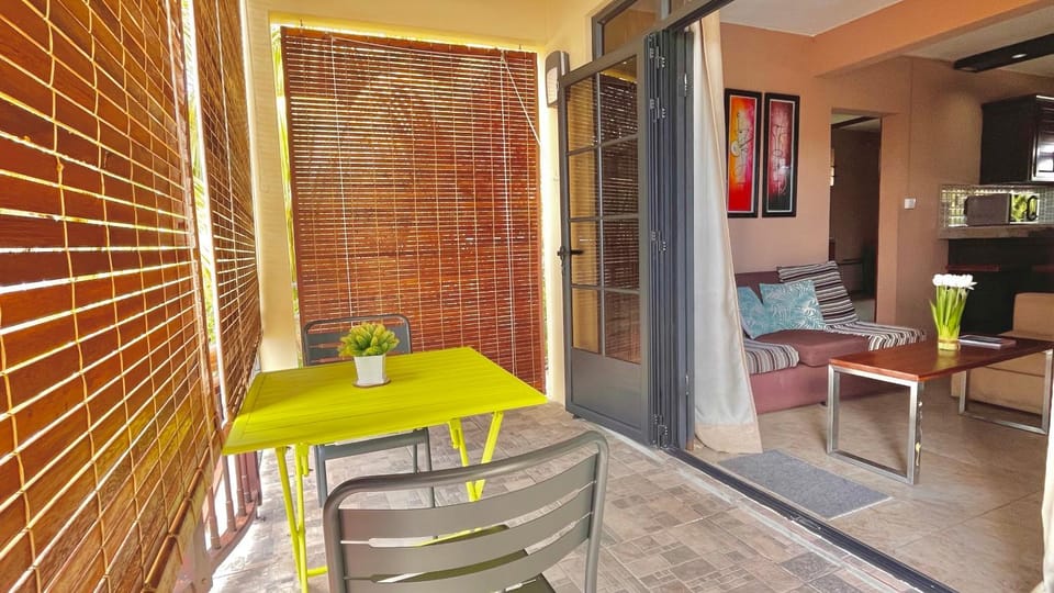 Ebony Apartment & Studio Apartment in Rivière Noire District, Mauritius