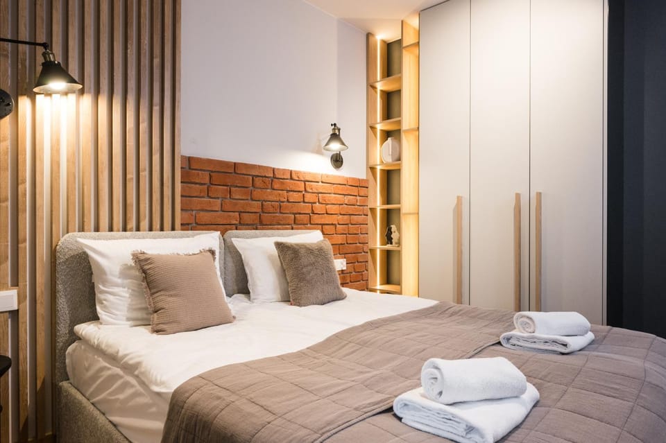Bed, Bedroom, wardrobe