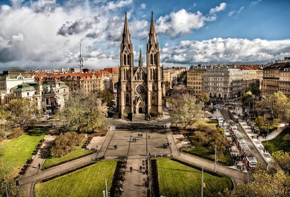 Fantastic location! SUPERHOST 5 STAR Apartment in Prague