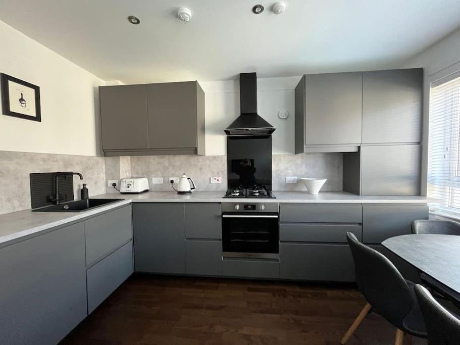 Ultra Modern 2 Bed Apartment in Edinburgh Apartment in Edinburgh