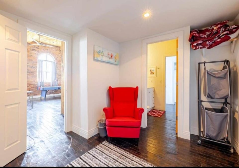 Seating area, Bedroom