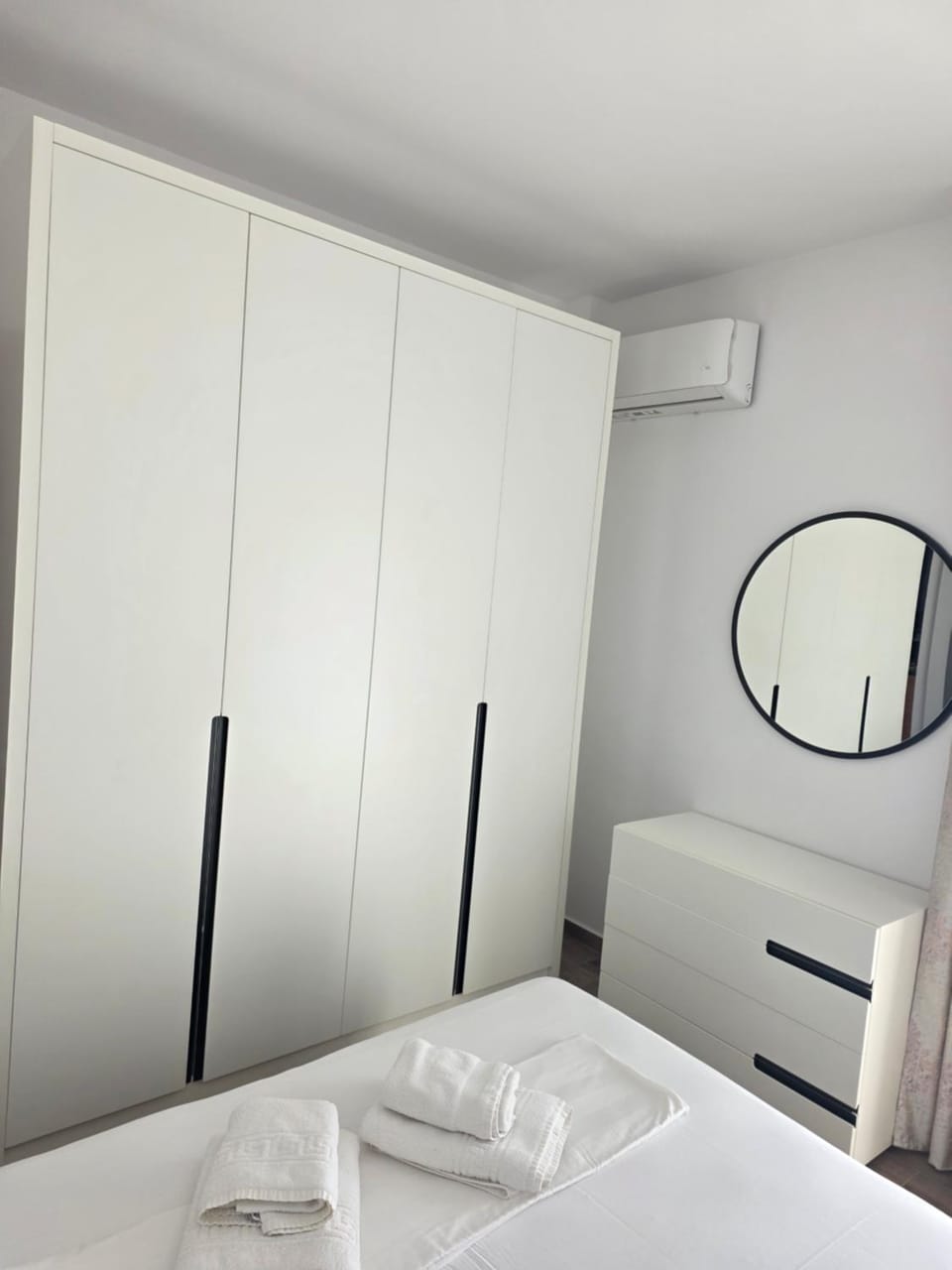 Bed, Photo of the whole room, Bedroom, towels, wardrobe, air conditioner