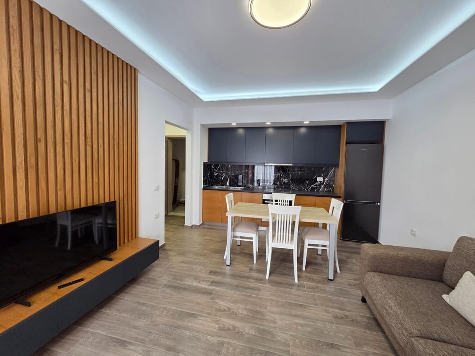 Living room, Seating area, Dining area, minibar