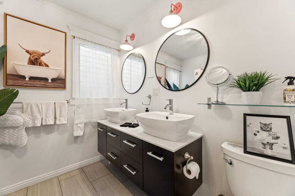 Toilet, Bathroom, Bath, towels