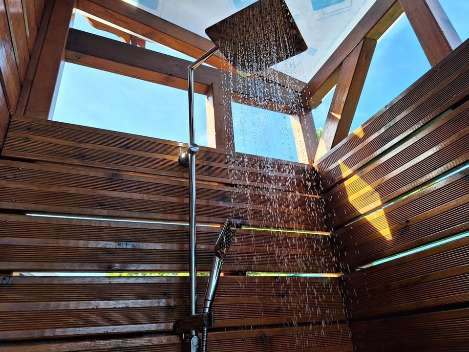 Bungalow Gwayav Lodge - votre cocon urbain chez l'habitant Apartment in Leeward Islands