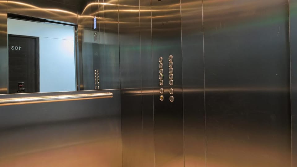 elevator