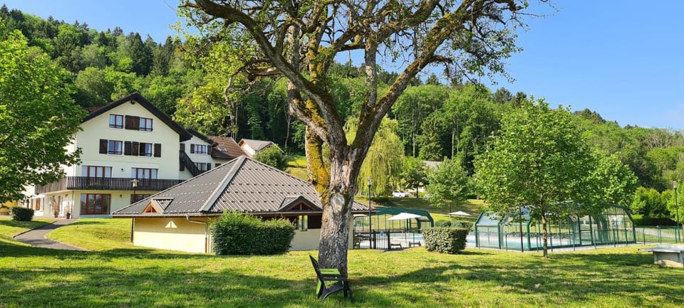Property building, Garden