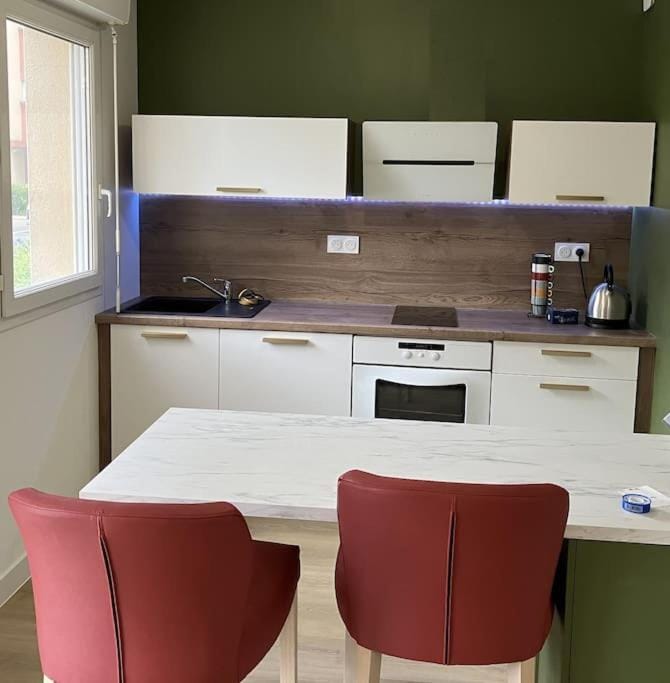 appartementT2 à 2 pas du circuit Apartment in Le Mans