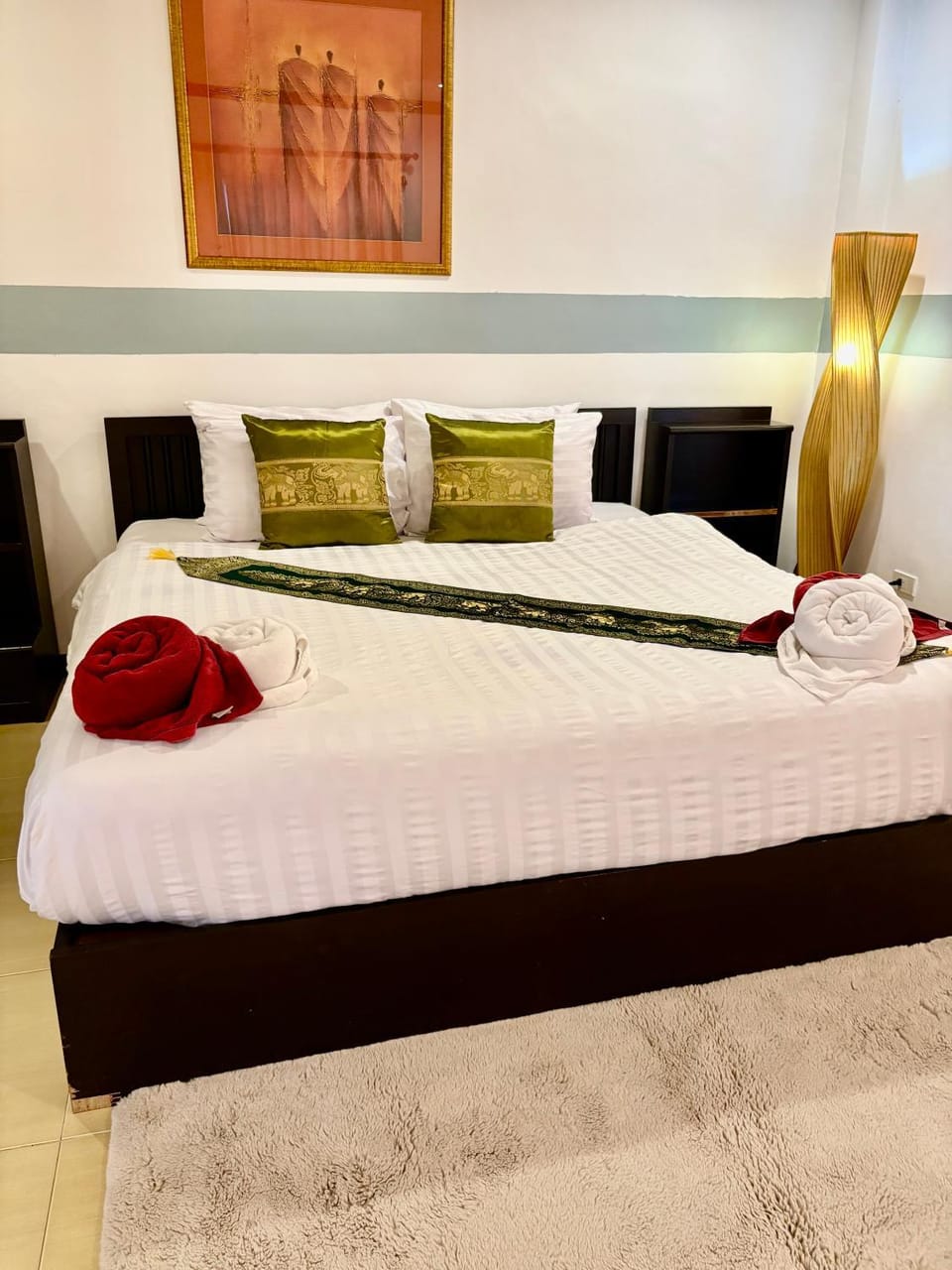 Amazing 4BR pool villa near beach Bangtao Villa in Choeng Thale