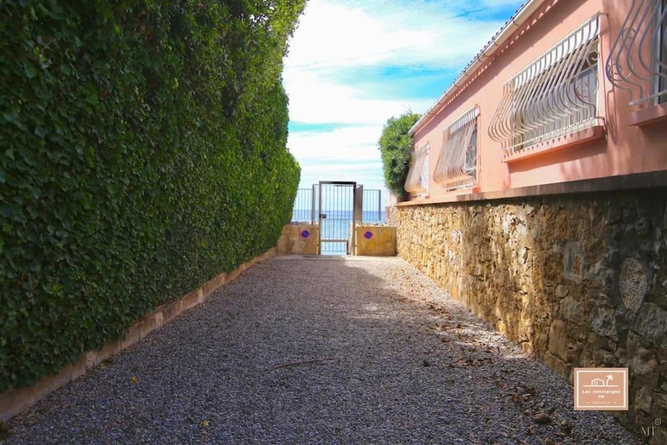 le Fan-ny climatisé et accès plage Apartment in La Seyne-sur-Mer