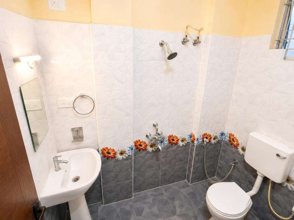 Toilet, Bathroom