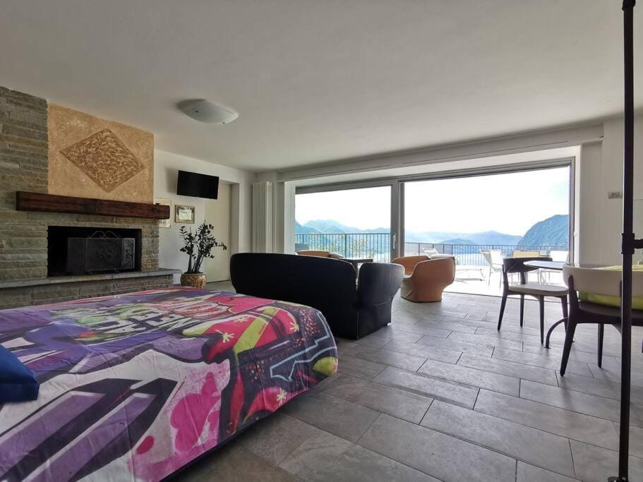 Bed, Natural landscape, Mountain view