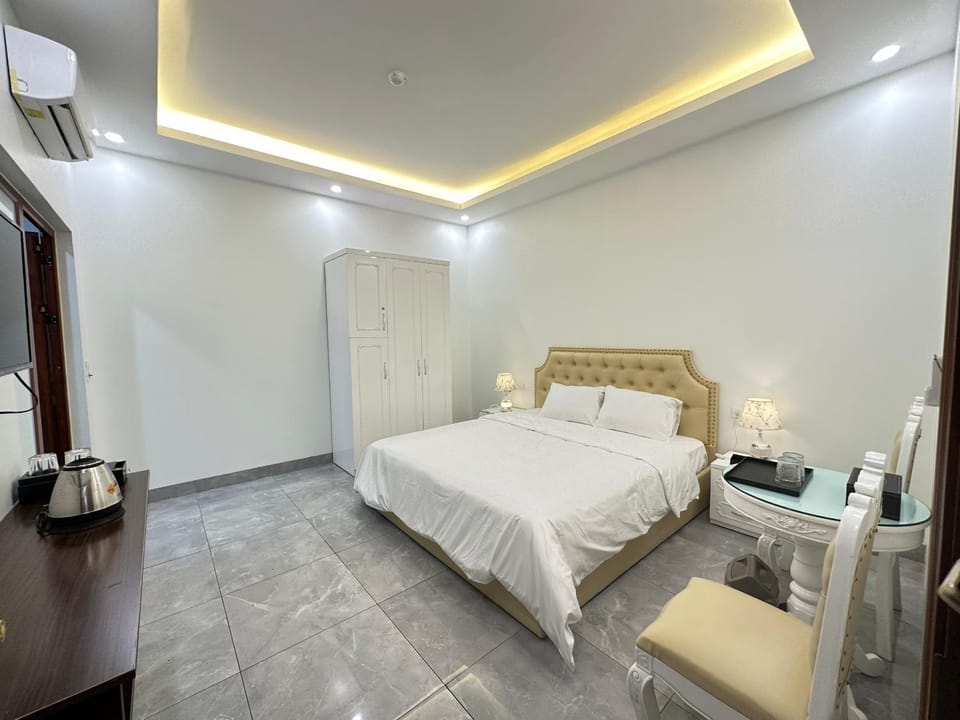 Bed, TV and multimedia, Photo of the whole room, Bedroom, air conditioner